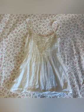 Mudd Cream Crochet-Trim Spaghetti Strap Cami